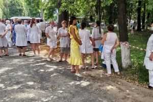 У Луцьку з поліклініки евакуювали пацієнтів та медиків (Фото)