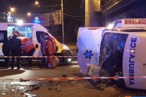 Їхала «швидка» на виклик... і сама потрапила в ДТП (ФОТО)