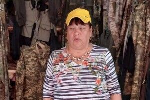 Волонтерка з Волині торгує військовими речами, які позначені: «Не для продажу!»