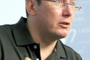 ЮРІЙ ЛУЦЕНКО:  «Я БІЛЬШЕ НЕ ПОЛІТИК»