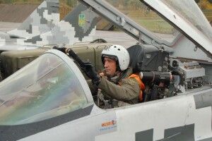 «Нехай гудуть літаки, зате люди будуть впевнені, що вони захищені», - полковник Ігор Кисельов  