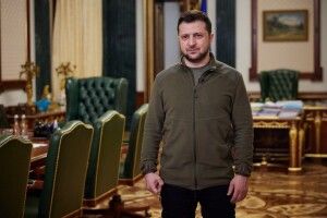 Зеленський: «Російське керівництво перетворює свою державу на так звані «ДНР» і «ЛНР», звідки тікатимуть люди» (Відео)