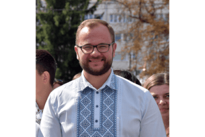 Мер Луцька похвалився, як наповнив Рокинівські ставки водою і повернув лебедів