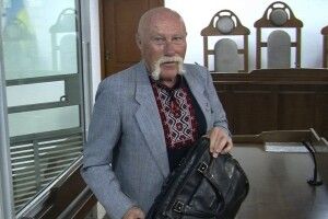 Зробив собі доплату до окладу: на Волині судять ексдиректора музею