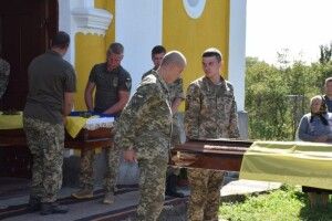 Провели в останню дорогу загиблого на фронті бійця волинської бригади