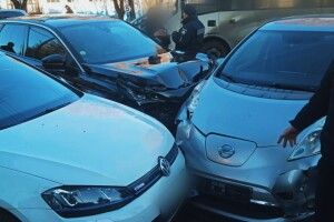 У ДТП в центрі Луцька зіштовхнулися одразу 5 машин