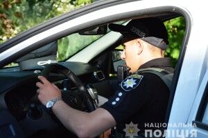 Волинська поліція кличе на роботу: які зарплати пропонують 