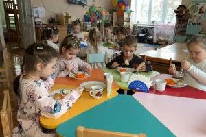 Безплатне харчування у школах і дитсадках Луцька: як оформити документи