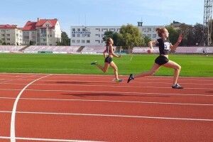 230 спортсменів виборювали у Луцьку медалі з легкої атлетики