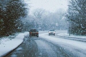 На Волині водіїв попереджають про небезпеку на дорогах