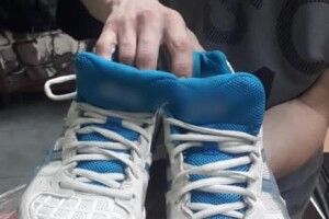 У Луцьку злапали чоловіка, який вкрав в магазині кросівки (Фото) 