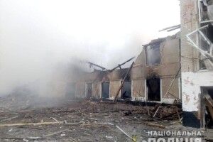 На Харківщині мати закрила тілом дитину і загинула (Фото)