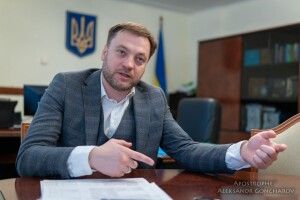 «Будь-який ворог, який ступить на землю Волині або Рівненщини, там і залишиться лежати мертвим», – міністр Монастирський