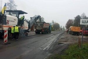 На Волині ремонтують дорогу на Світязь