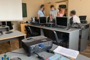 СБУ викрила мережу продажу шпигунських програм від спецслужб РФ