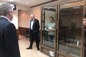 Адвокат розповів про готовність Сущенка написати «нещасний папірець з проханням про помилування»