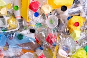 Справжнє чародійство: вчені зможуть перетворити увесь пластик у нафту