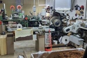 На Волині викрили підпільний цех з виготовлення контрафакту (Фото)