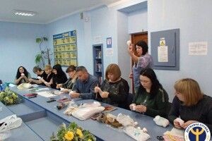 Ковельським безробітним провели майстер-клас з виготовлення оберегів здоров'я