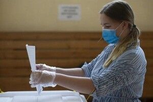 Як не заразитися коронавірусом на виборчій дільниці