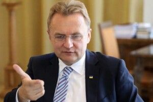 Чому у Луцьку аплодують заяві мера Львова