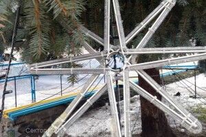 З головної ялинки Ковеля… поцупили Різдвяну Зірку