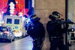 У Страсбурзі - страх через стрілянину на різдвяному ярмарку
