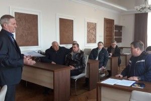 Ковельські рятувальники закликали дачників відмовитись від звички спалювання сухої трави
