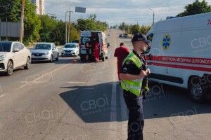 На Дніпропетровщині 17-річна дівчина за день стала учасницею трьох ДТП