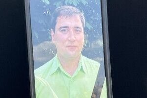Встиг збудувати дім, та не встиг пожити в ньому: Ковель попрощався з Героєм Сергієм Кашубою