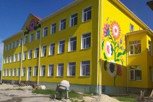 У селищі на Волині за 27 мільйонів добудовують школу