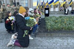 Пішов на фронт у 21 рік: в Ковелі попрощались із загиблим Героєм Марком Данилюком