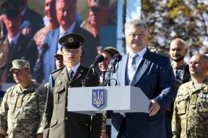 Як Петро Порошенко привітав українців із Днем Незалежності