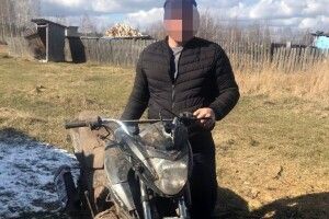 На Рівненщині чоловік вкрав мотоцикл в односельця