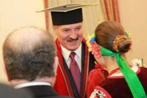 Університет Шевченка позбавив Лукашенка звання почесного доктора