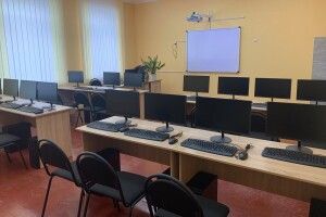 На Волині у сільській школі, де навчаються пів тисячі дітей, буде лінгафонний кабінет (Фото)