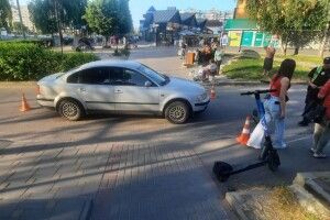 У Луцьку хлопчина опинився під колесами легковика 