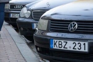 В Україні пропонують розмитнення авто за новою формулою