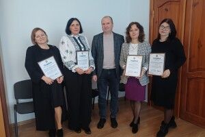 У громаді на Волині вручили відзнаки фахівцям соціальної сфери 