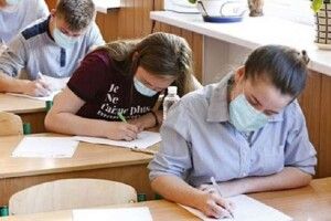 Обов'язкове ЗНО з математики: що кажуть луцькі школярі та вчителі