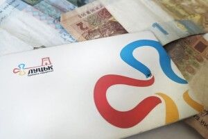 «ПриватБанк» повертатиме частину грошей за поїздки в транспорті: хто зможе заощадити