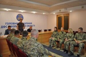 Співробітники податкової міліції Волині урочисто зустріли після повернення зі зони ООС