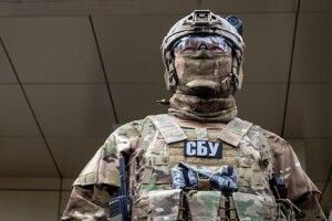 СБУ знешкодила диверсантів, які планували збити пасажирський літак і звинуватити Україну