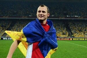 Роман Зозуля долучився до благодійного аукціону, щоб допомогти хворій рівнянці