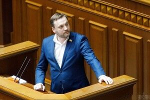Монастирський визнав, що Трухін таки телефонував йому з місця скандальної ДТП