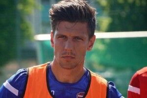 У ісландського захисника зупинилося серце під час матчу