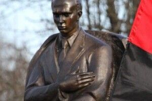 Стало відомо, куди перенесуть пам’ятник Бандері у Луцьку