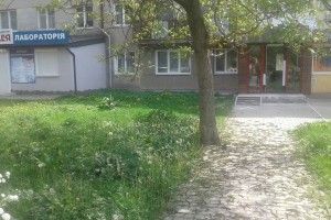 Департамент муніципальної варти просить покосити траву