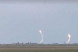 Військові провели масштабні навчання з бойовими стрільбами зенітно-ракетних комплексів (відео)