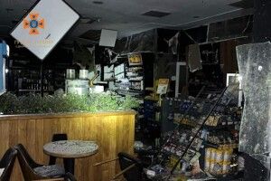 У Дніпрі ліквідували пожежу на АЗС після ворожого ракетного удару